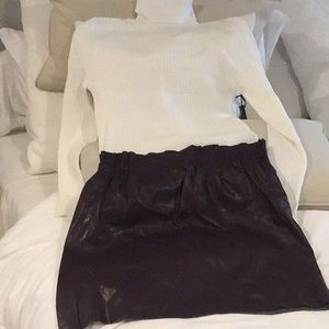 Burgundy vegan leather skirt